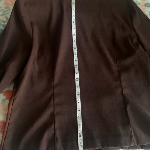 Skirt & jacket - Picture 14 of 16